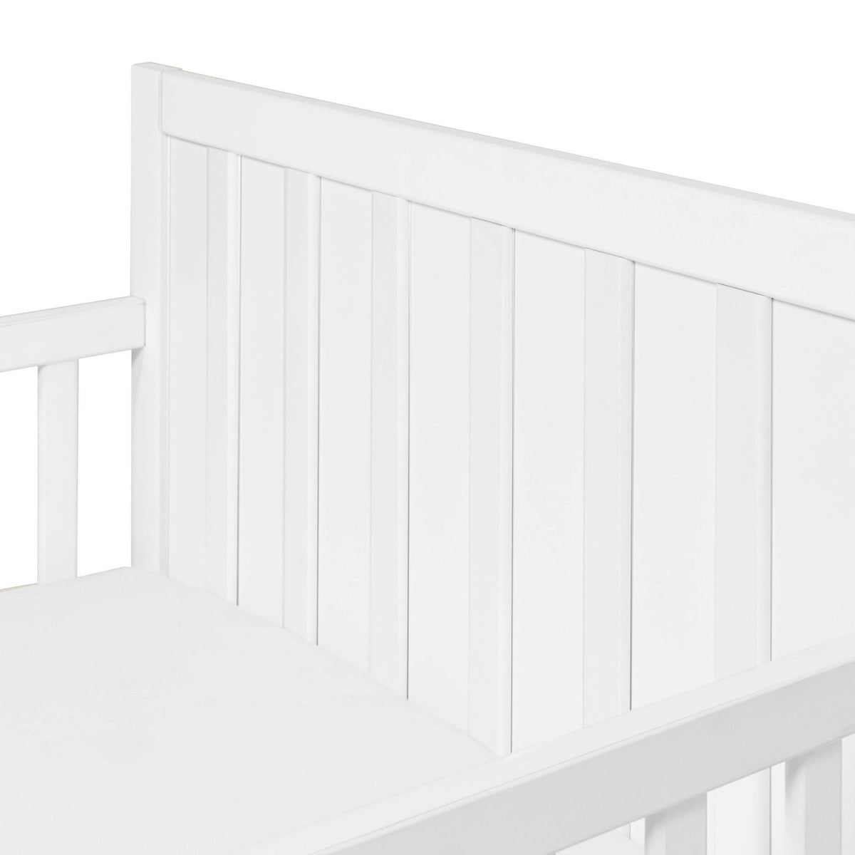 White Toddler Bed G1706