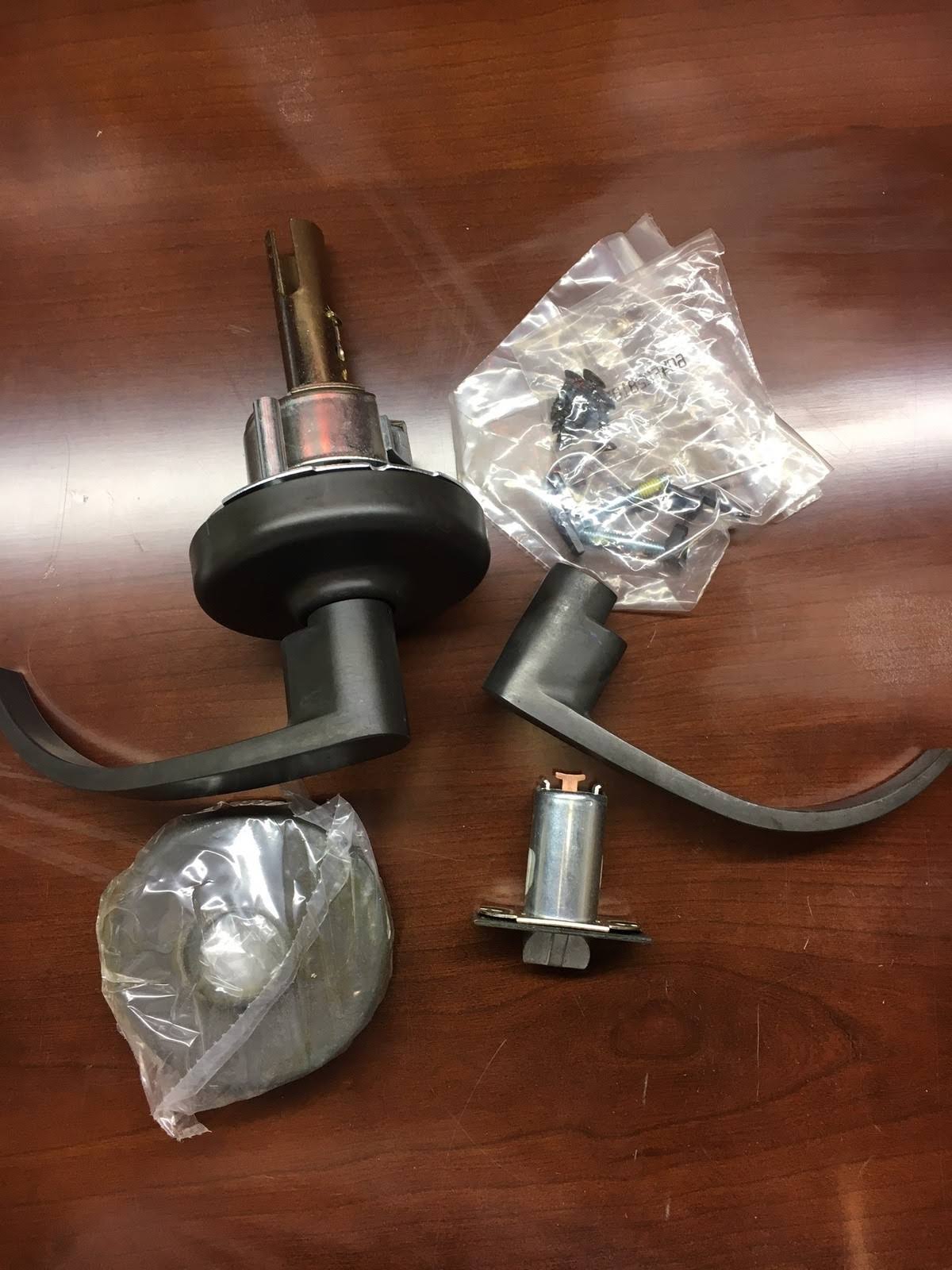 Cylindrical Lock H806412