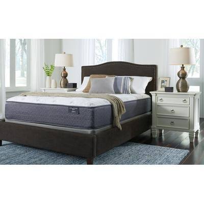Plush Full Mattress - White Y7379