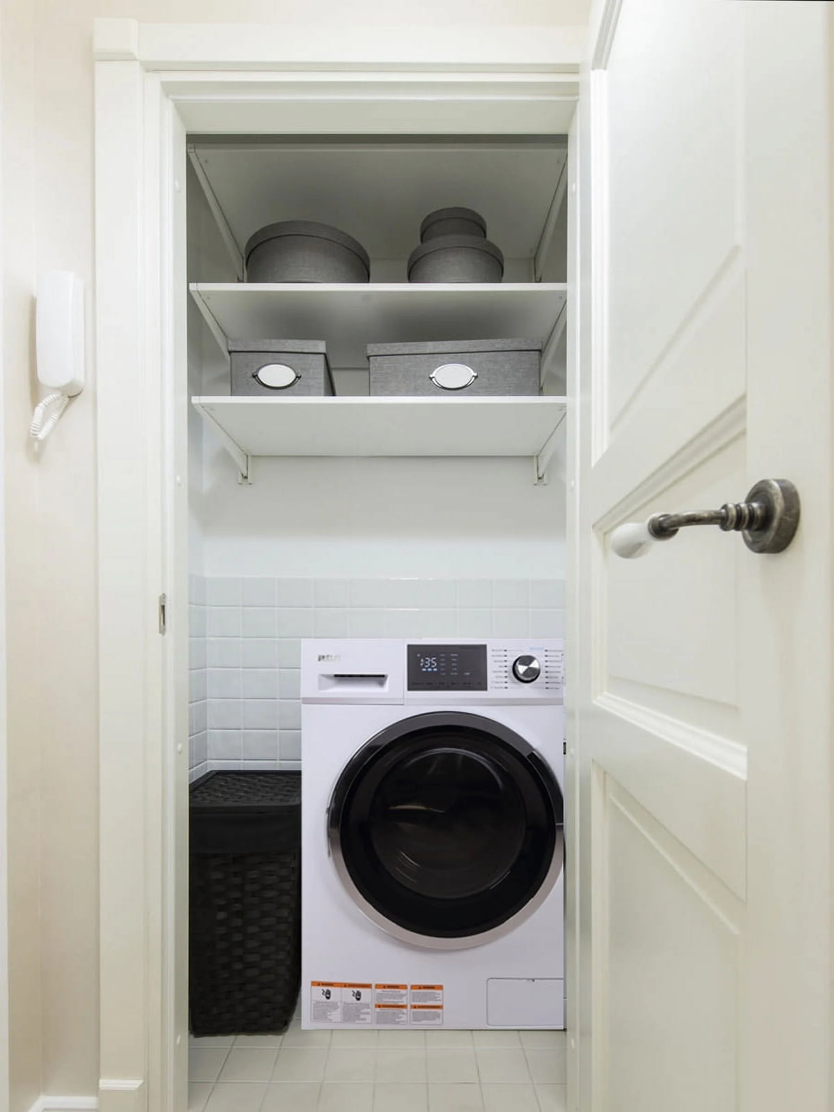 2.7 Cu. ft. Front Loading Electric Washer and Dryer, White A368