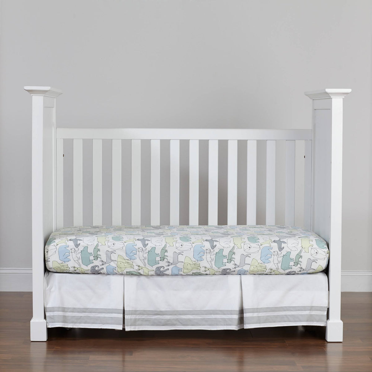 White 3-in-1 Convertible Crib M67179