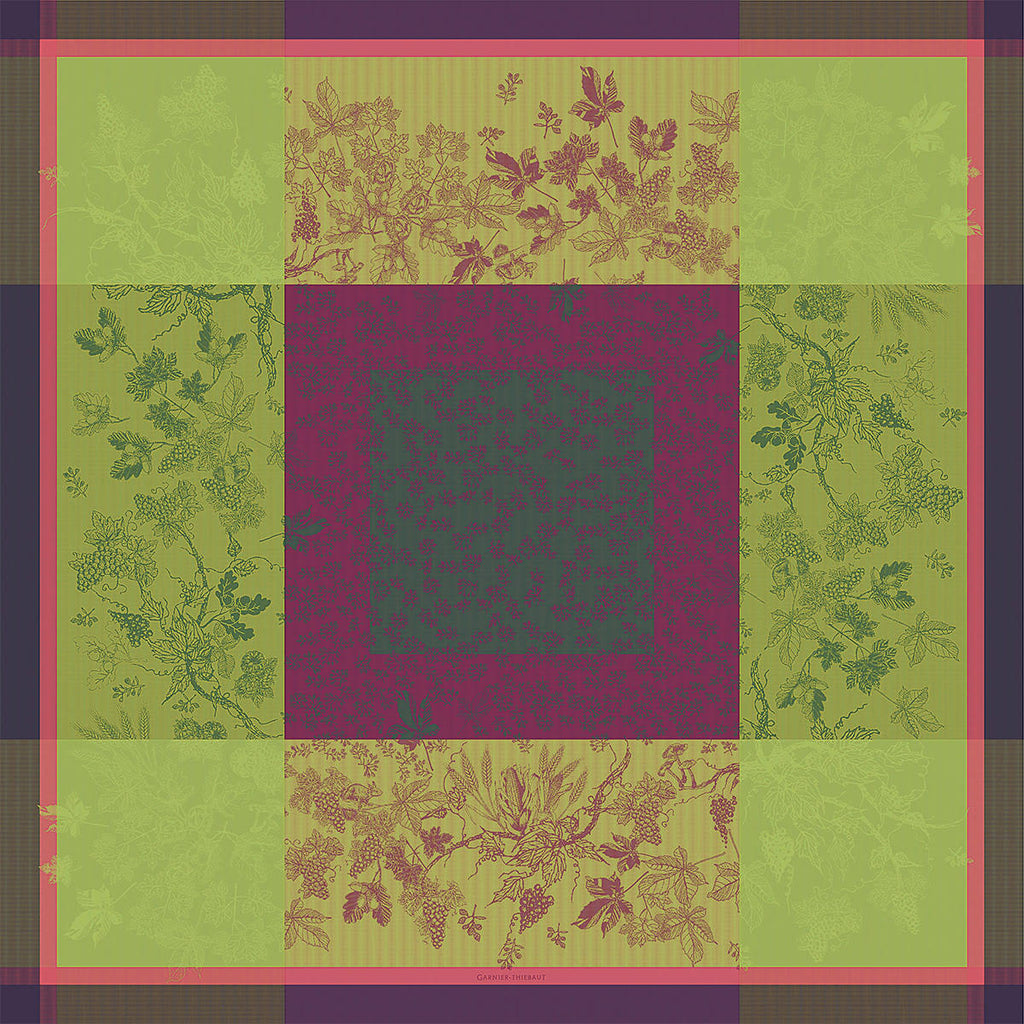 Green Tablecloth E369