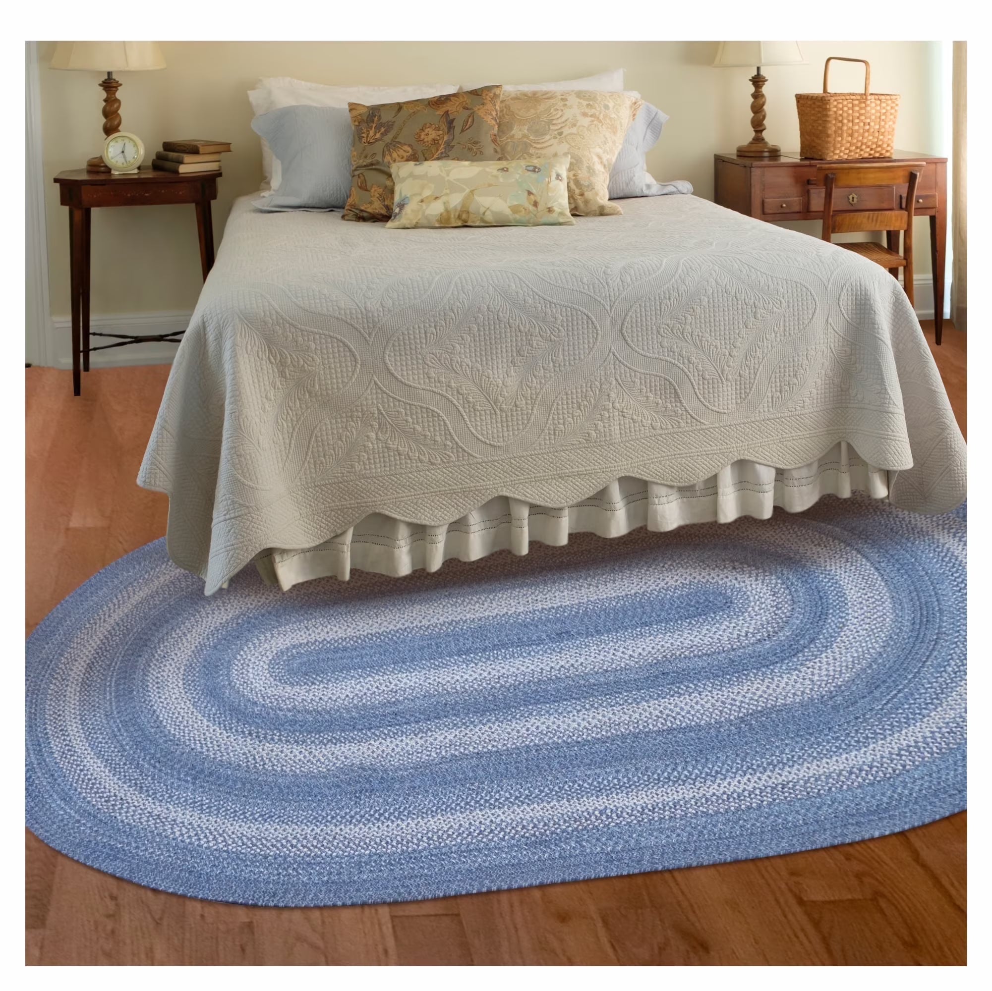 Blue 4x6' Braided Oval Rug Z6208