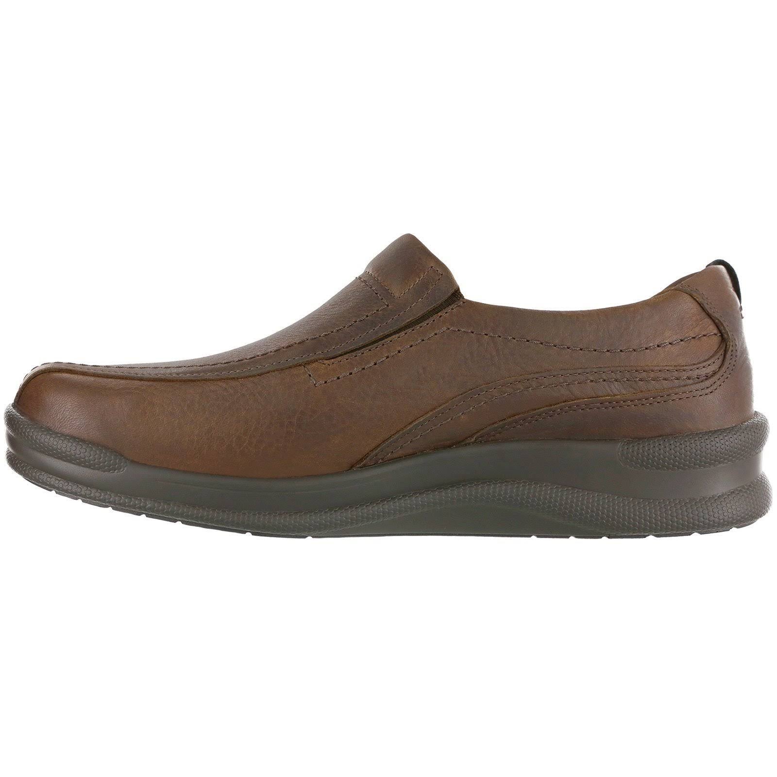 Brown Cruise Shoes L3406