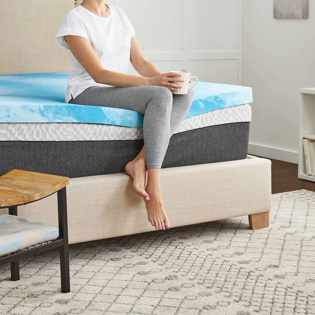 Queen White Memory Foam Mattress Topper N345