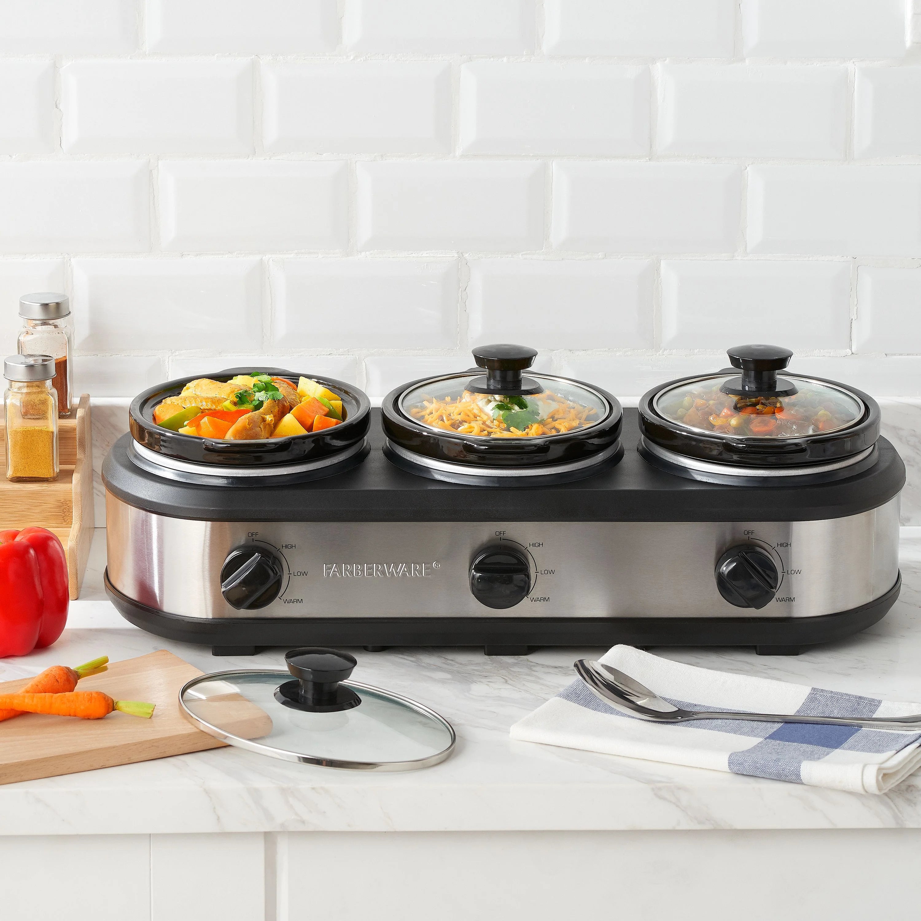 Triple 1.5 Qt Slow Cooker I643224