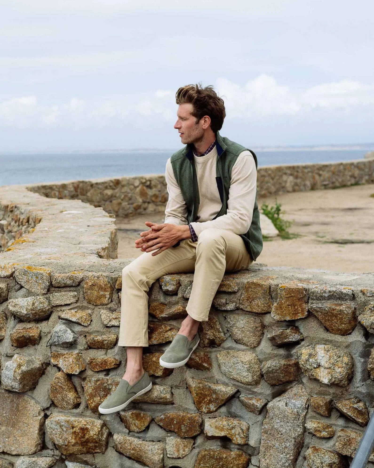 Sandstone Khaki Performance Pant H269230