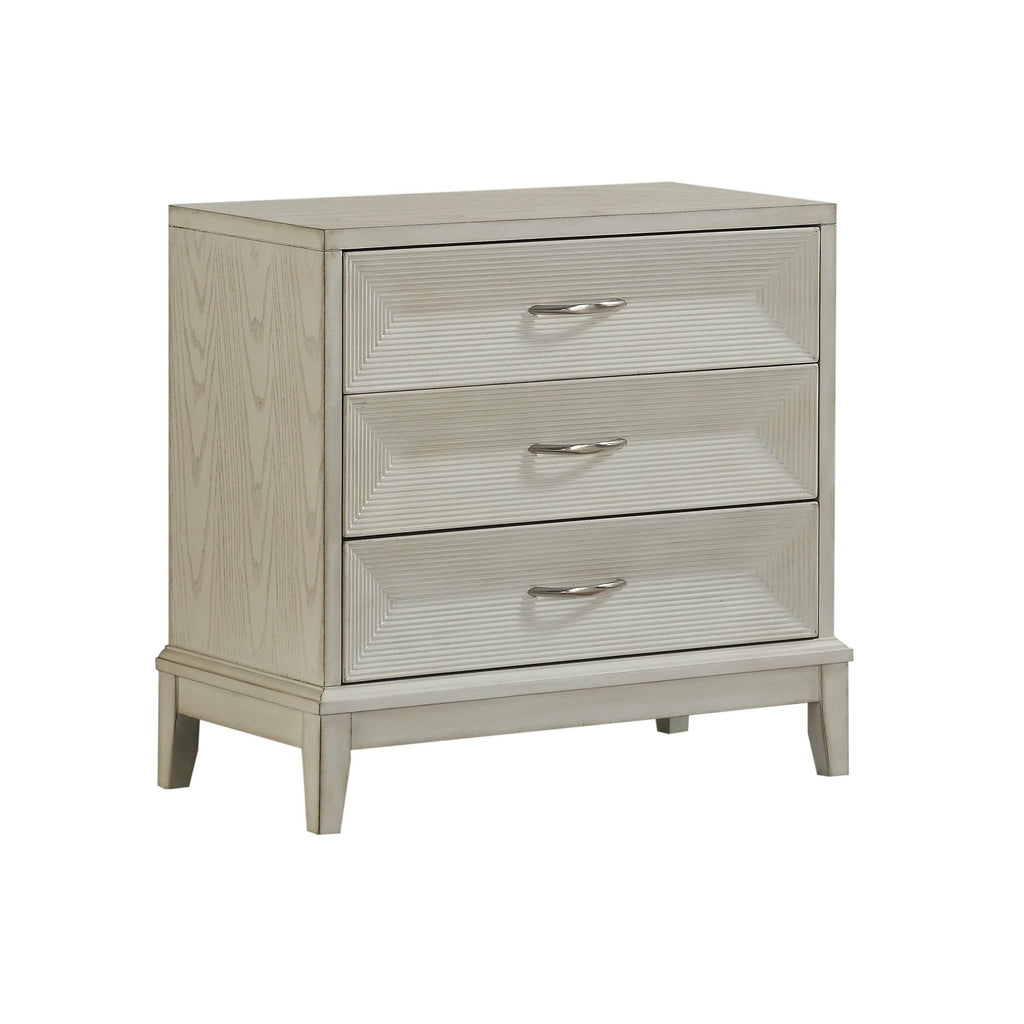 White Three Drawer Chest B6375