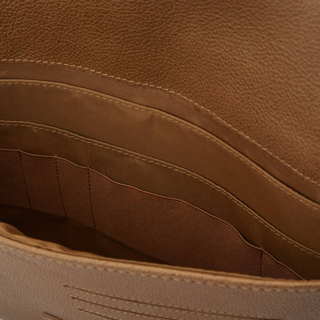 Leather 9.7" Tablet Case E597192
