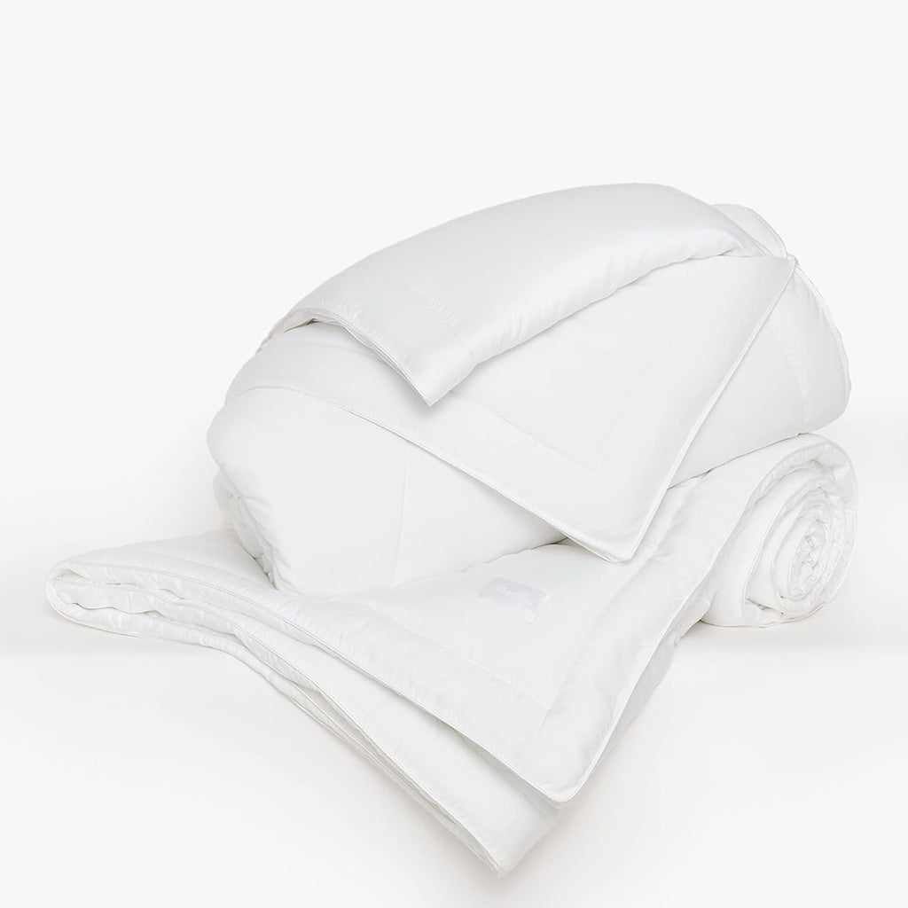 White Eucalyptus Fabric Down-Alternative Comforter with Corner Tabs (Twin/Twin XL) Z782