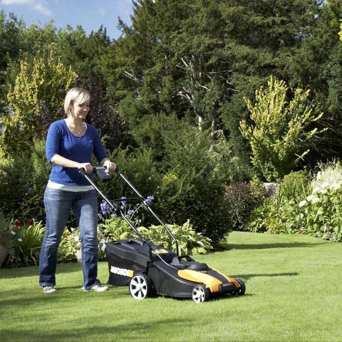 14x22 Cordless Push Lawn Mower B757