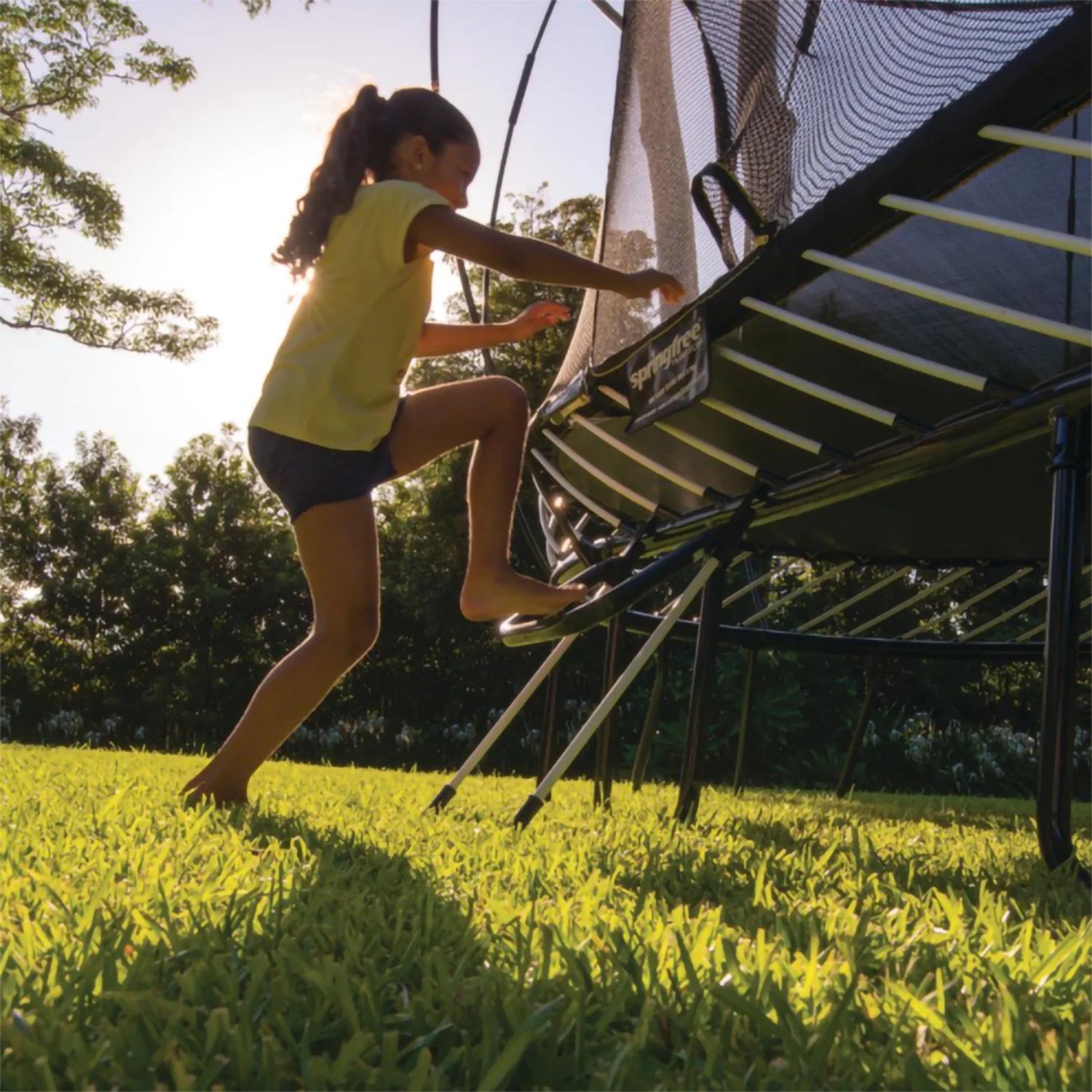 Square 11 Foot Trampoline with Enclosure and Ladder M43515