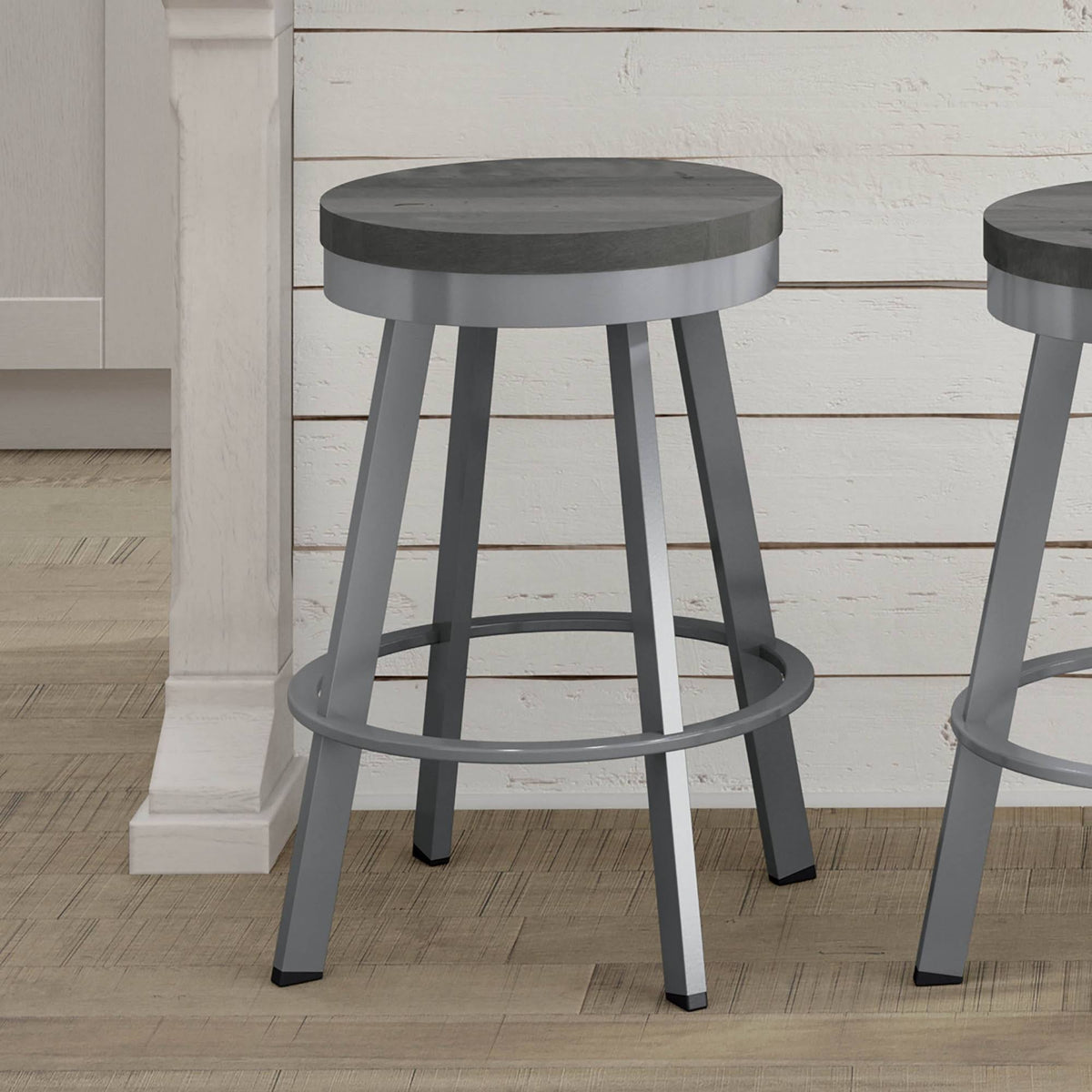 Swivel Counter Stool A2625