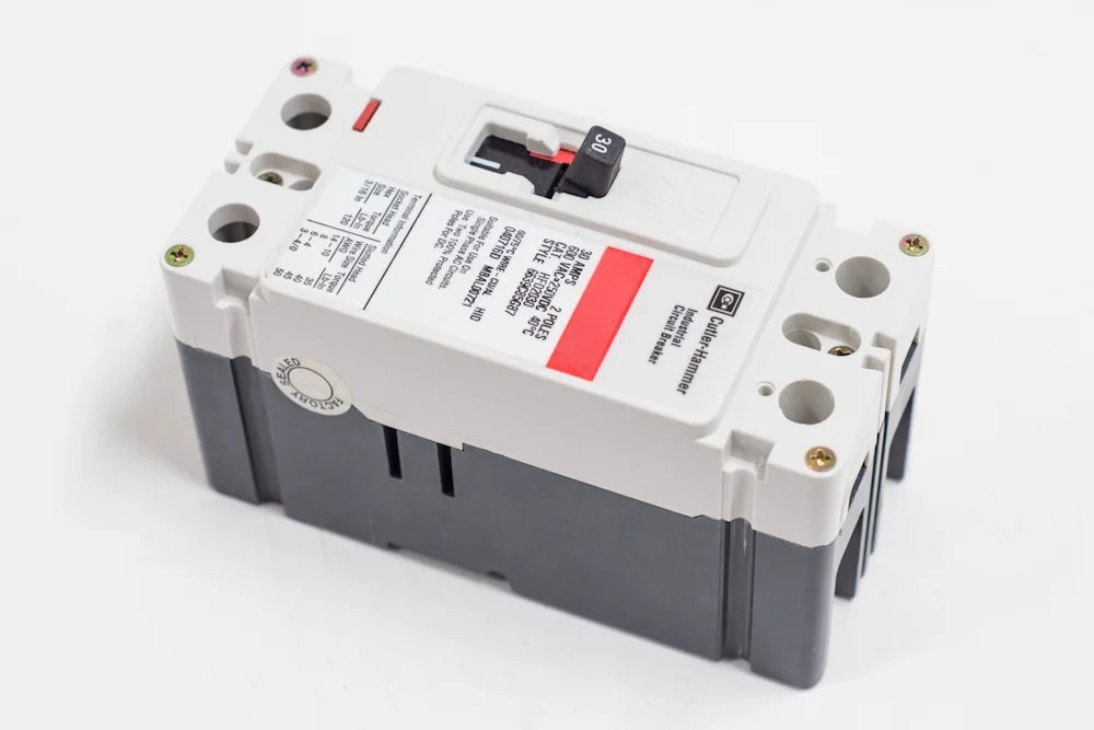 Molded Case Circuit Breaker 2P 175A 100KA O53028