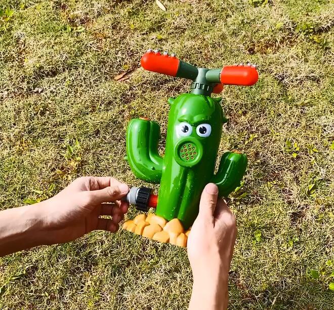 Outdoor Water Spray Sprinkler Toy W51152